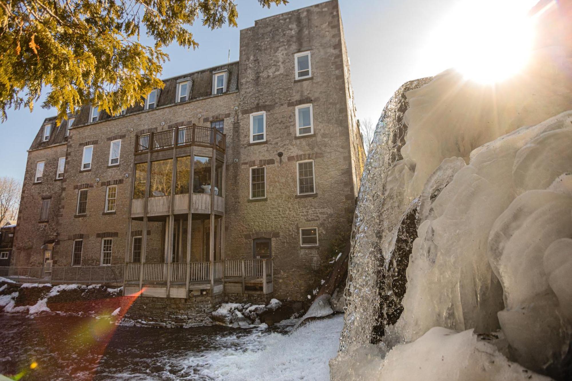 Millcroft Inn & Spa Village Of Alton Exterior foto
